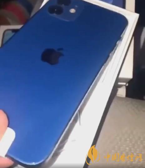 iPhone 12藍(lán)色和白色哪個(gè)好 iPhone 12藍(lán)色真機(jī)開箱